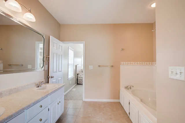 $945,000 | 334 Windmill Lane, Georgetown, TN 37336