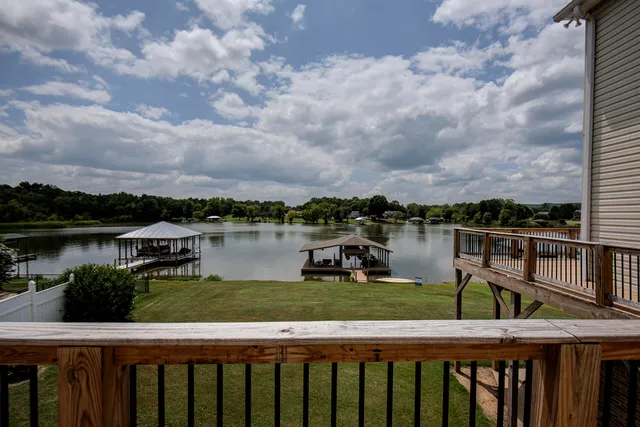 $945,000 | 334 Windmill Lane, Georgetown, TN 37336