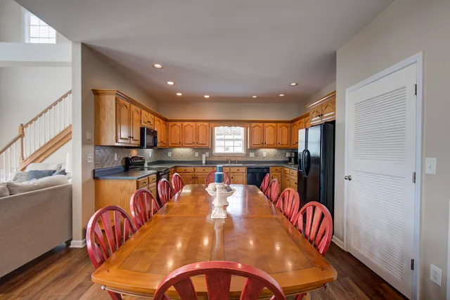 $945,000 | 334 Windmill Lane, Georgetown, TN 37336