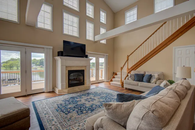 $945,000 | 334 Windmill Lane, Georgetown, TN 37336