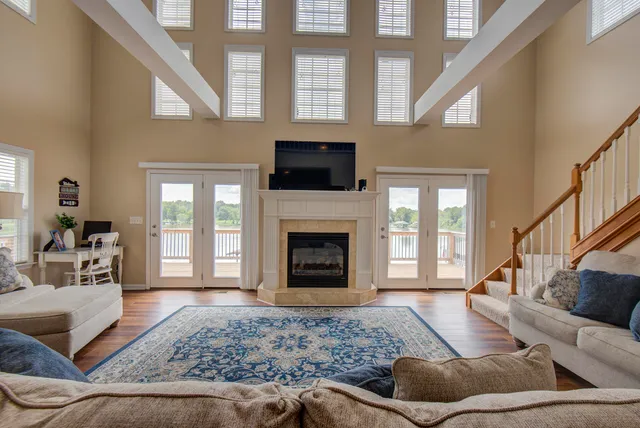 $945,000 | 334 Windmill Lane, Georgetown, TN 37336