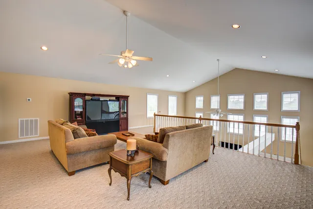 $945,000 | 334 Windmill Lane, Georgetown, TN 37336