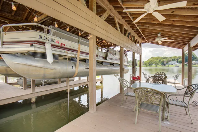 $945,000 | 334 Windmill Lane, Georgetown, TN 37336