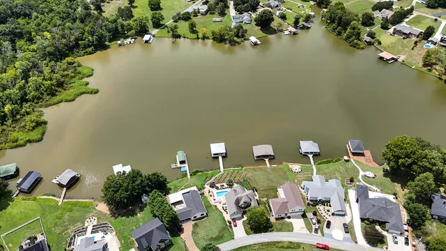 $945,000 | 334 Windmill Lane, Georgetown, TN 37336