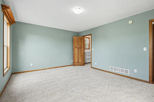 $475,000 | 1921 Pineridge Drive, Hastings, MI 49058