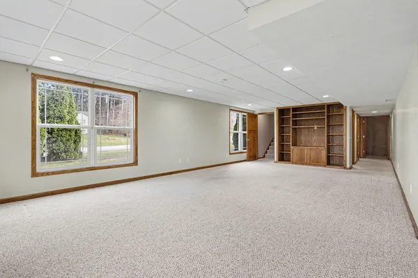 $499,900 | 1921 Pineridge Drive, Hastings, MI 49058