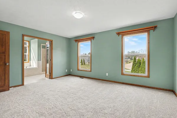 $475,000 | 1921 Pineridge Drive, Hastings, MI 49058