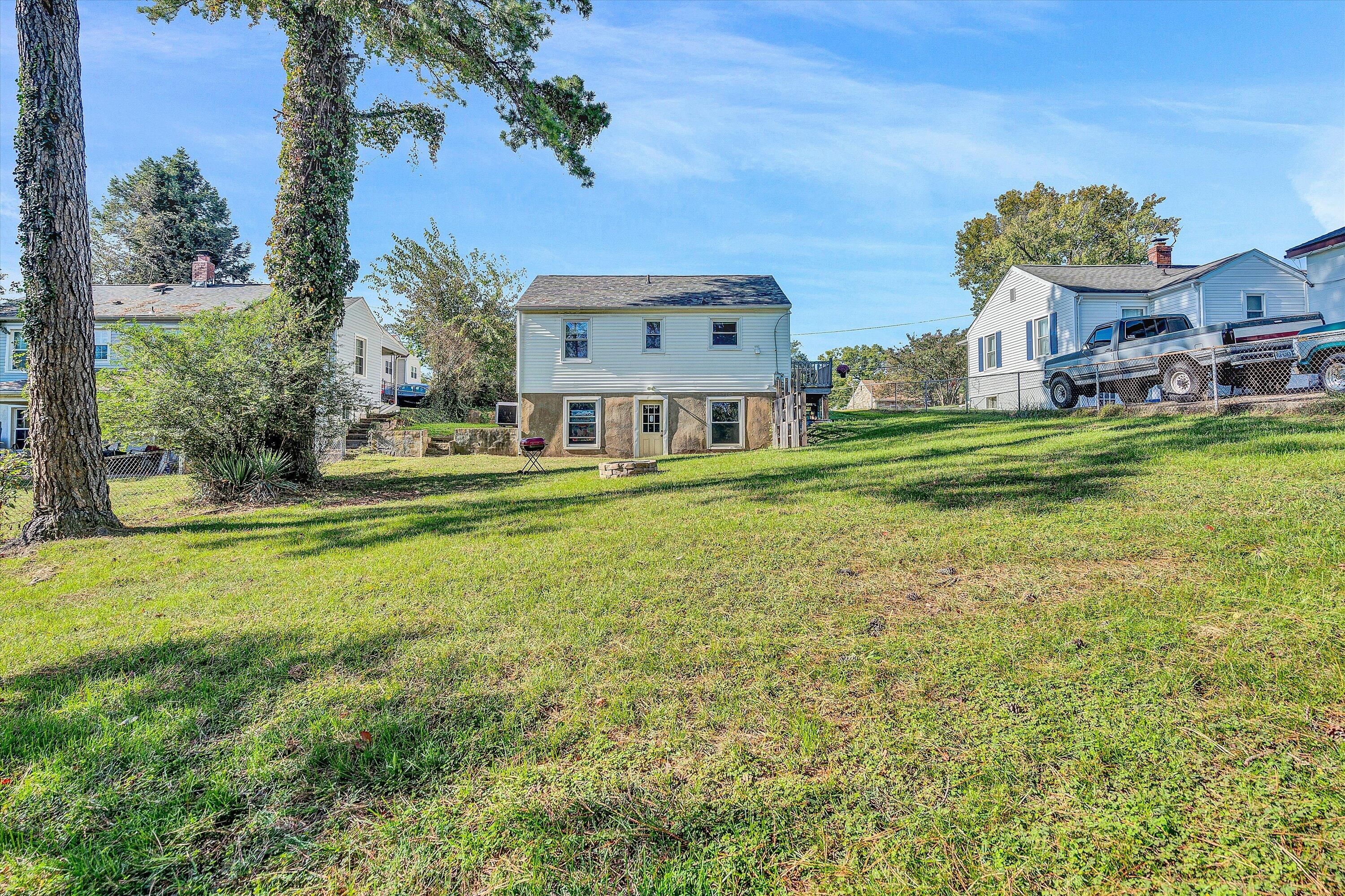 215 Highland Road Vinton, VA 24179 - Photo 16 of 18 16-DSC07160