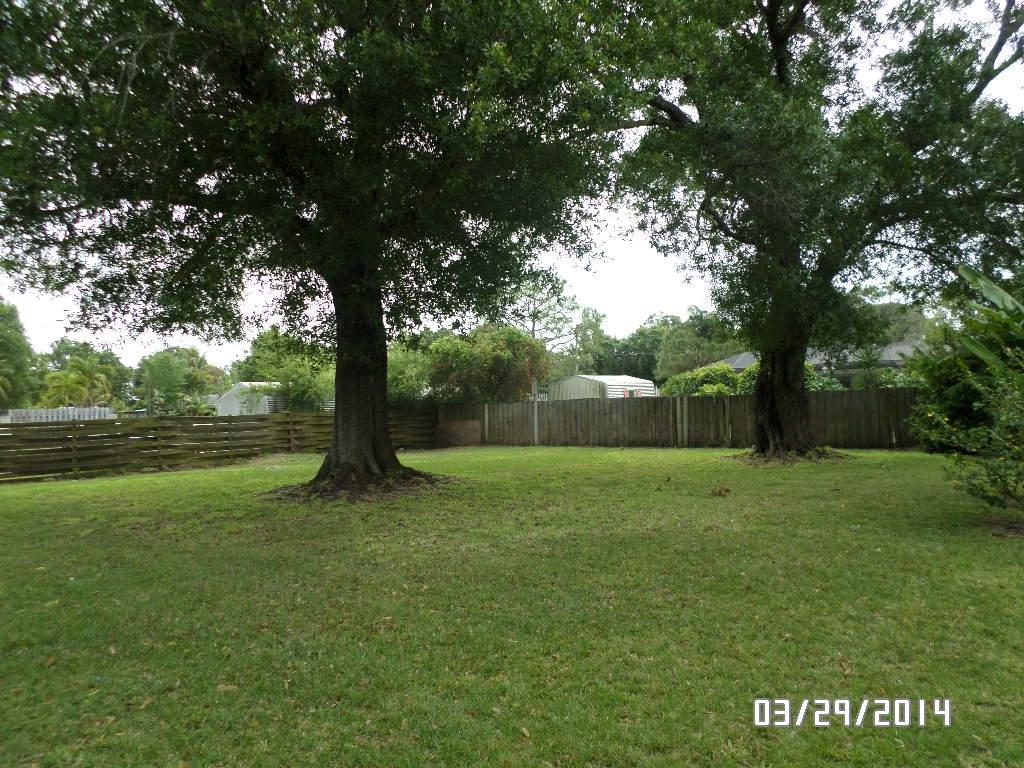 633 Kearney Road Fort Pierce, FL 34982 - Photo 11 of 12 SAM_0244
