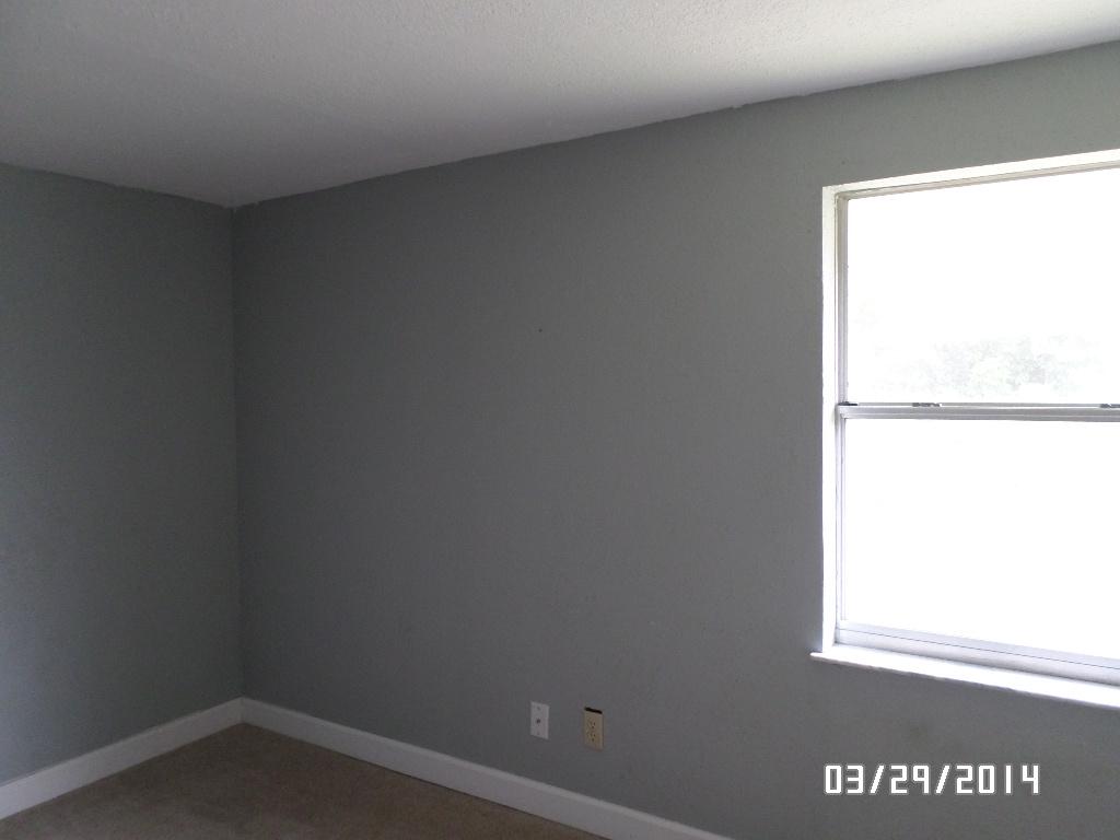 633 Kearney Road Fort Pierce, FL 34982 - Photo 4 of 12 SAM_0229