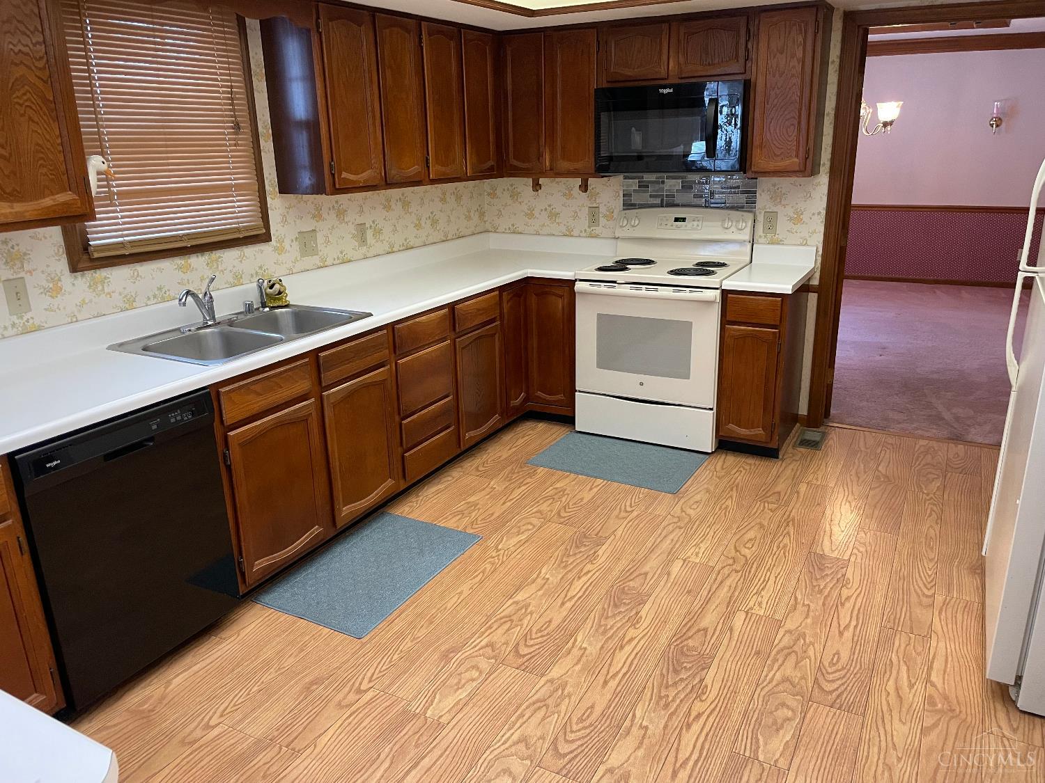5547 Hubble Road Cincinnati, OH 45247 - Photo 13 of 49 Gallery Image 13