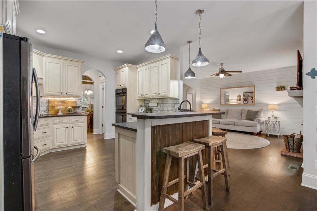 645 Mile Branch Road Canton, GA 30114 - Photo 17 of 61