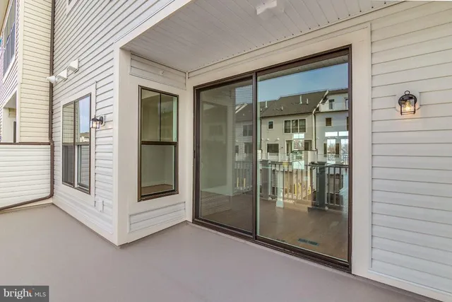 a car parked in front of a building