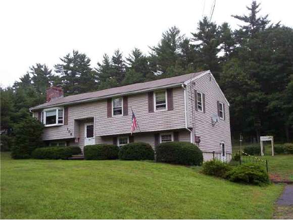 106 Dracut Road Hudson, NH 03051 - Photo 1 of 1 Gallery Image 1