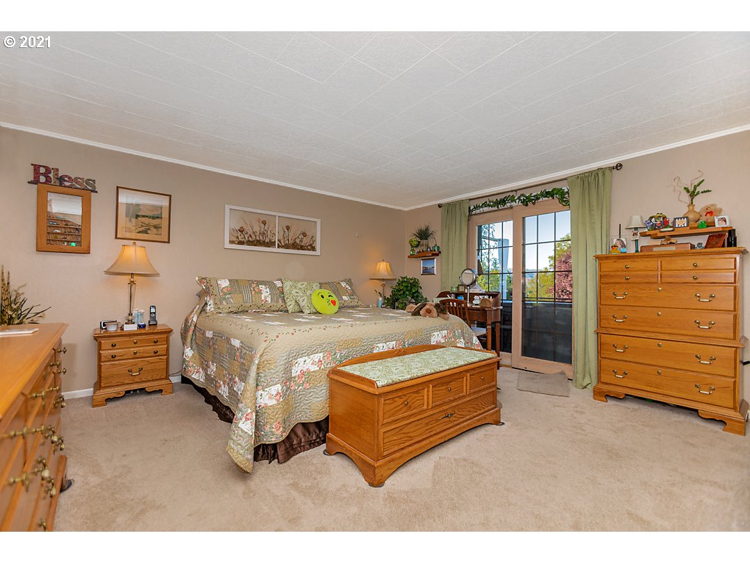 4027 Melqua Road Roseburg, OR 97471 - Photo 16 of 31 Gallery Image 16