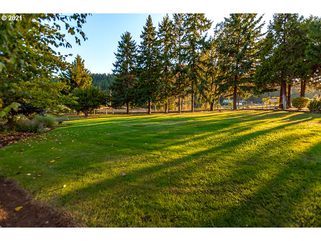 4027 Melqua Road Roseburg, OR 97471 - Photo 30 of 31 Gallery Image 30