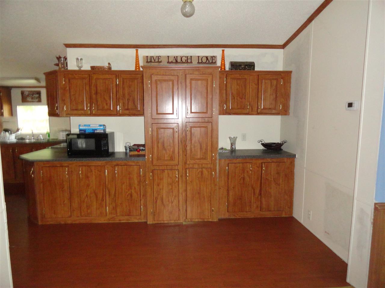 1235 East Georgia Road Woodruff, SC 29388 - Photo 10 of 18