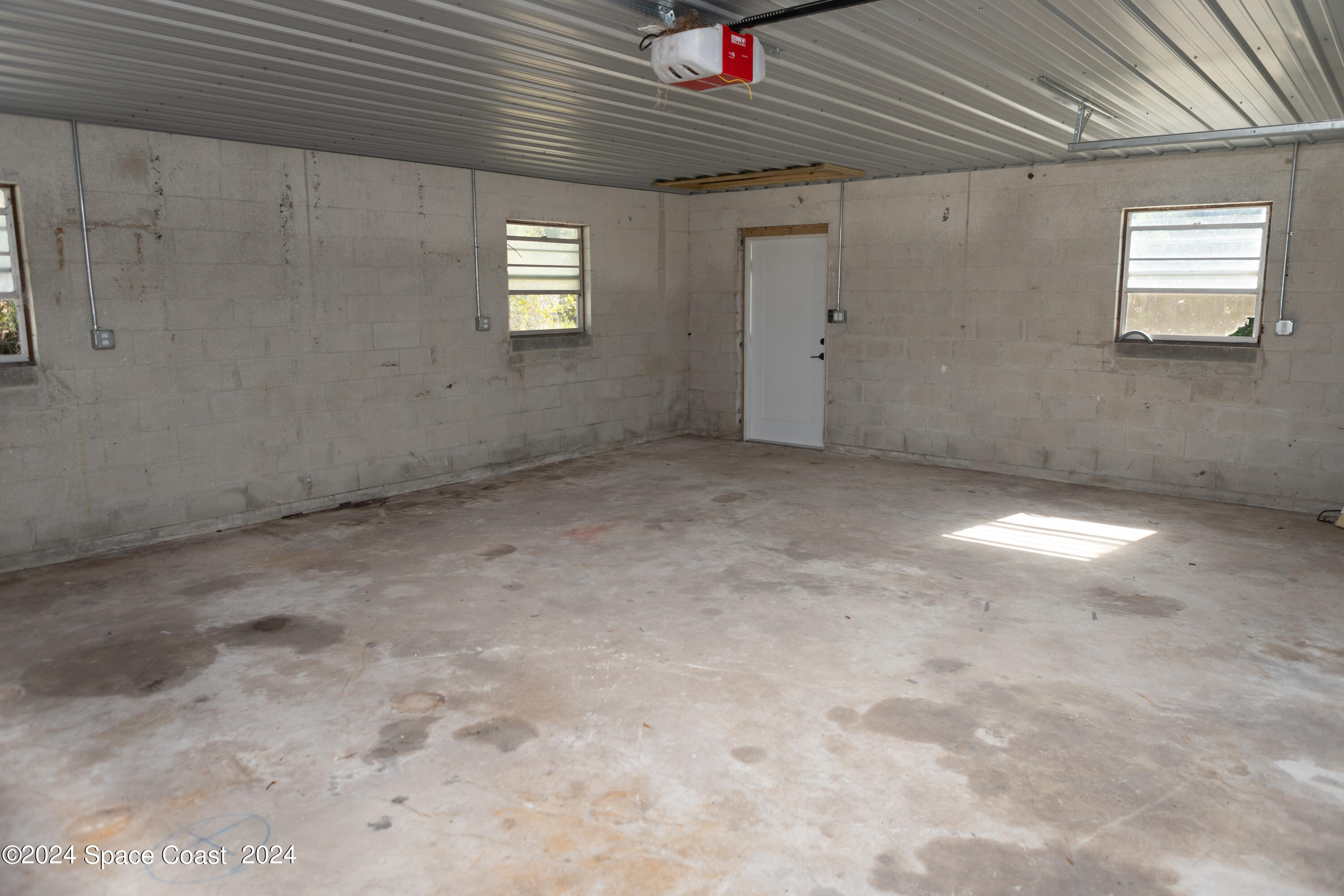 4706 Gandy Road Mims, FL 32754 - Photo 7 of 22 I03A3601