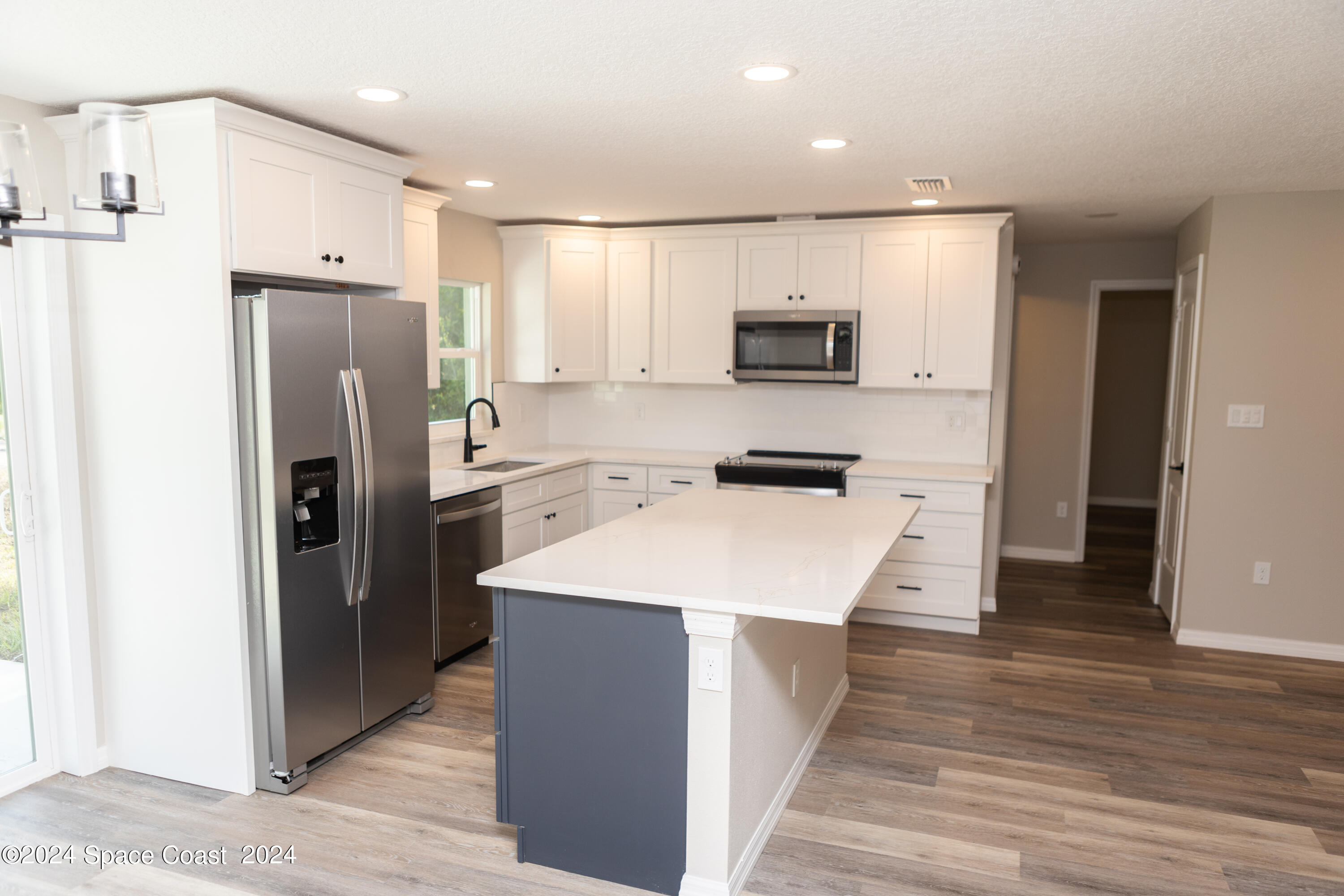 4706 Gandy Road Mims, FL 32754 - Photo 9 of 22 I03A3488