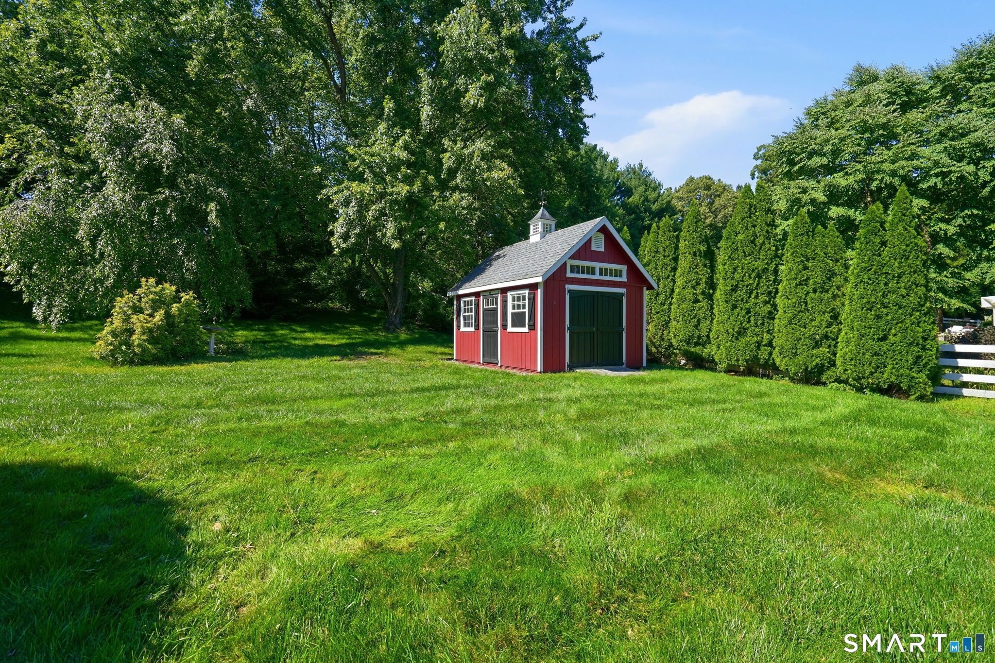 22 Chestnut Hill Road Simsbury, CT 06092 - Photo 7 of 39 Gallery Image 7