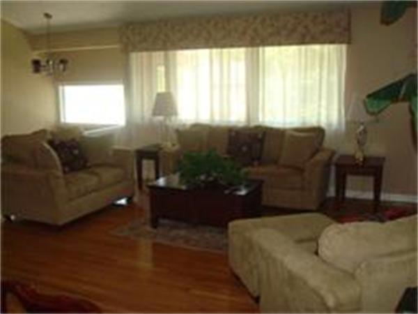 12 Hickory Hill Road Wakefield, MA 01880 - Photo 9 of 12 Gallery Image 9
