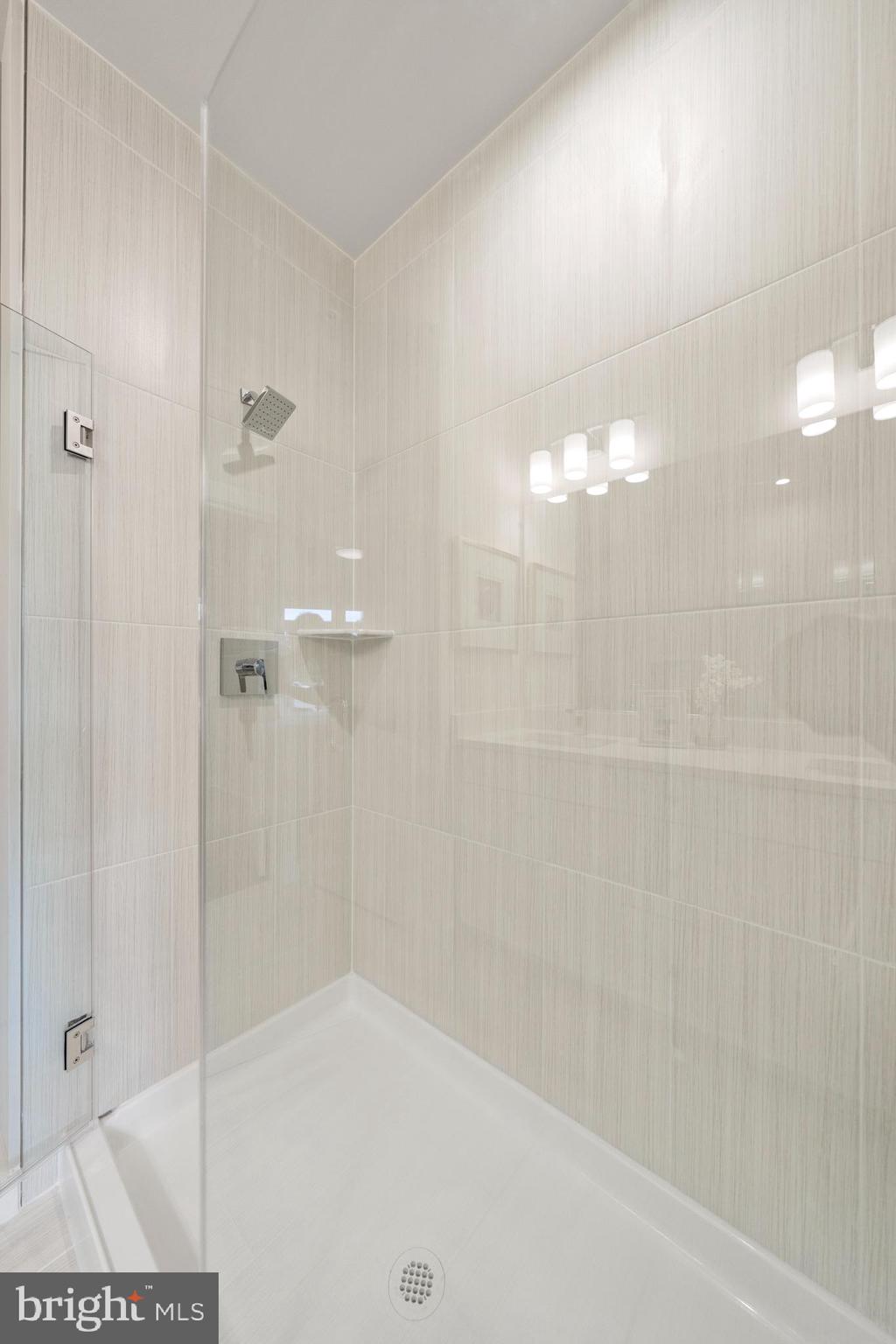 1675 Bandit Loop, Unit 205B Reston, VA 20190 - Photo 25 of 77