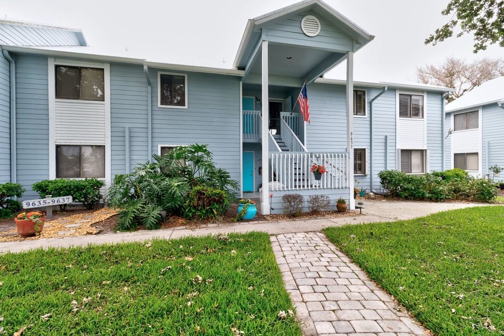 9637 Riverside Drive, Unit 3 Sebastian, FL 32958 - Photo 4 of 36 a view of a house with a patio