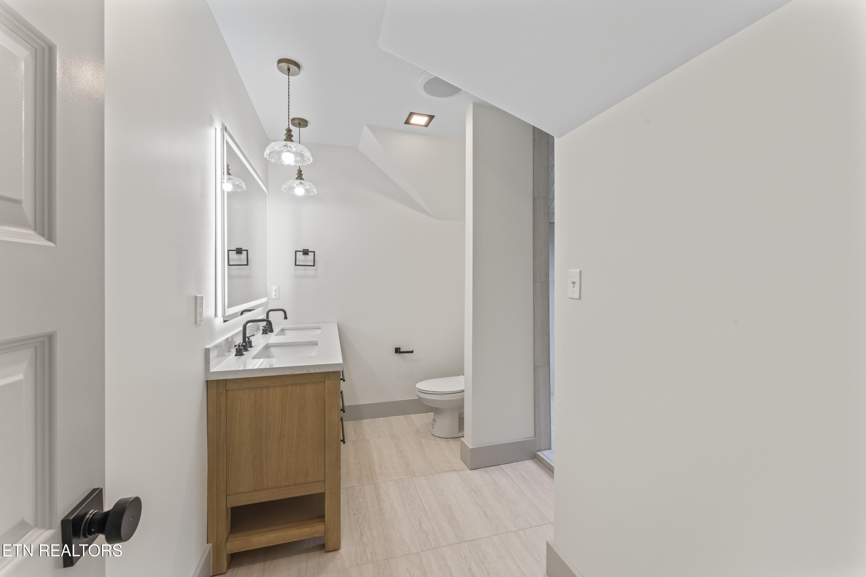 5734 Ball Road Knoxville, TN 37931 - Photo 19 of 45 photos_high_resolution_DSC08652