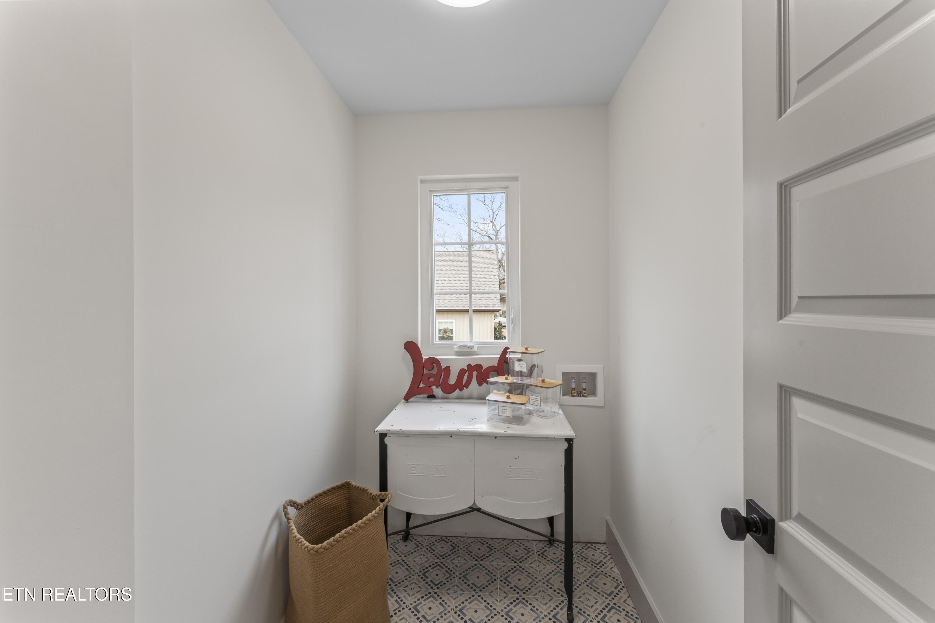 5734 Ball Road Knoxville, TN 37931 - Photo 8 of 45 photos_high_resolution_DSC08597