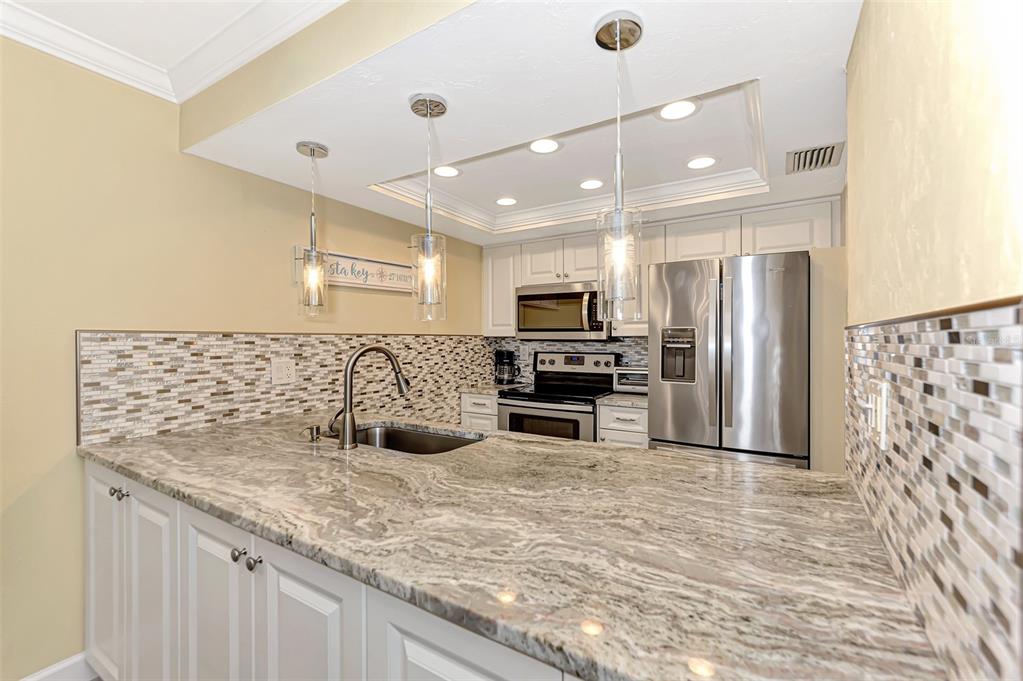 8750 Midnight Pass Road, Unit 202 Sarasota, FL 34242 - Photo 7 of 83 Gallery Image 7
