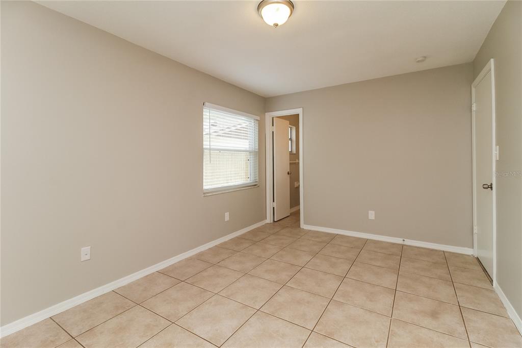 1027 Spring Garden Street Altamonte Springs, FL 32701 - Photo 9 of 16