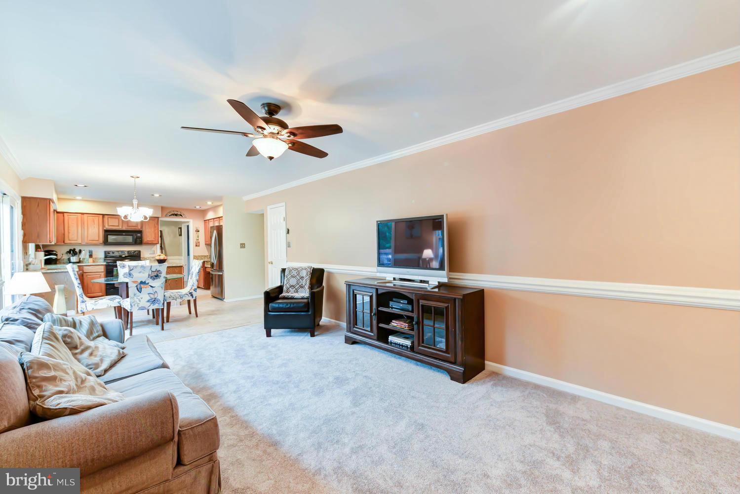 12527 Rock Ridge Road Herndon, VA 20170 - Photo 13 of 29 Family Room