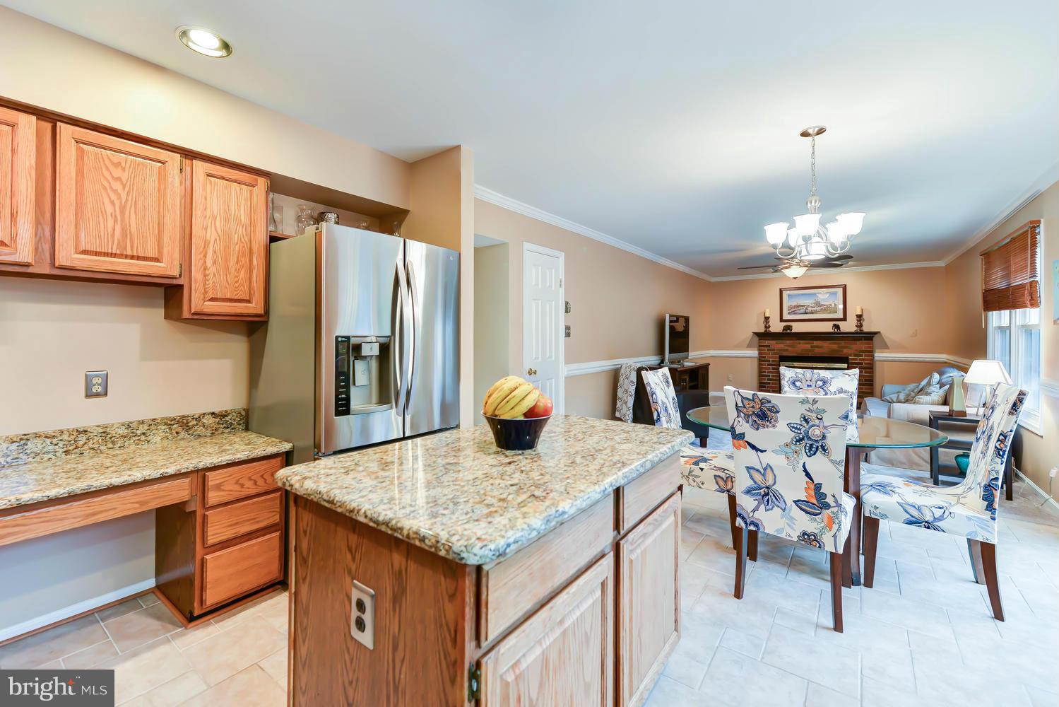 12527 Rock Ridge Road Herndon, VA 20170 - Photo 9 of 29 Kitchen