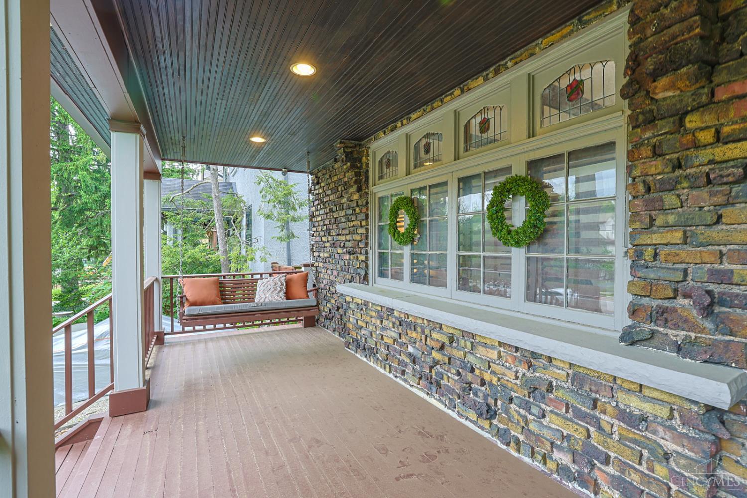 1308 Edwards Road Cincinnati, OH 45208 - Photo 6 of 52