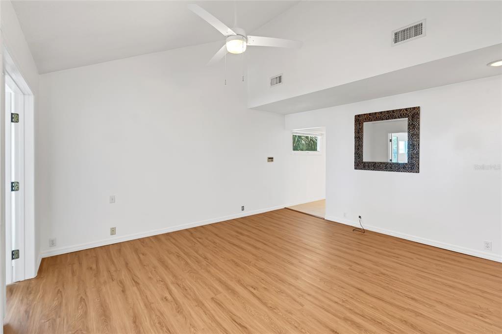 4051 North Shell Road Siesta Key, FL 34242 - Photo 24 of 63