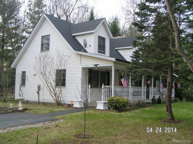 70598 Wolcott Road Armada, MI 48005 - Photo 1 of 20 #1 70598 Wolcott R.jpg