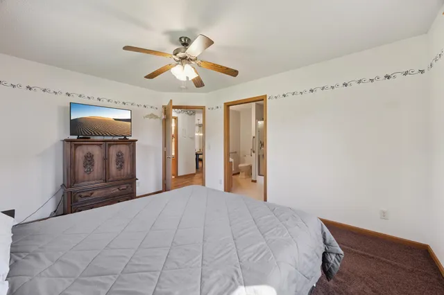 $260,000 | 307 Circle View Drive, Dassel, MN 55325