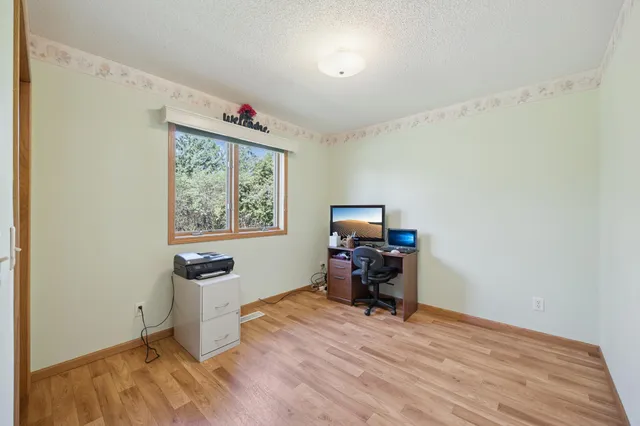 $260,000 | 307 Circle View Drive, Dassel, MN 55325