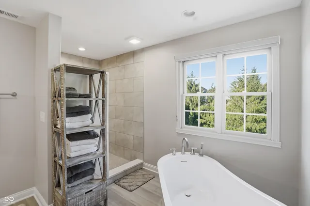 $1,440,000 | 11318 Talon Trace, Fishers, IN 46037