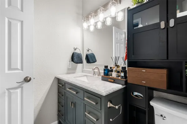 $2,500 | 1307 Kinney Avenue, Unit 102, Austin, TX 78704