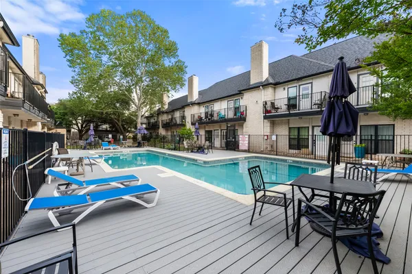 $2,500 | 1307 Kinney Avenue, Unit 102, Austin, TX 78704