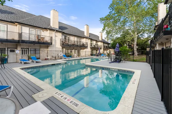 $2,500 | 1307 Kinney Avenue, Unit 102, Austin, TX 78704