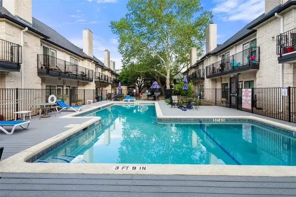 $2,500 | 1307 Kinney Avenue, Unit 102, Austin, TX 78704