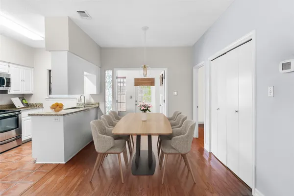 $2,500 | 1307 Kinney Avenue, Unit 102, Austin, TX 78704