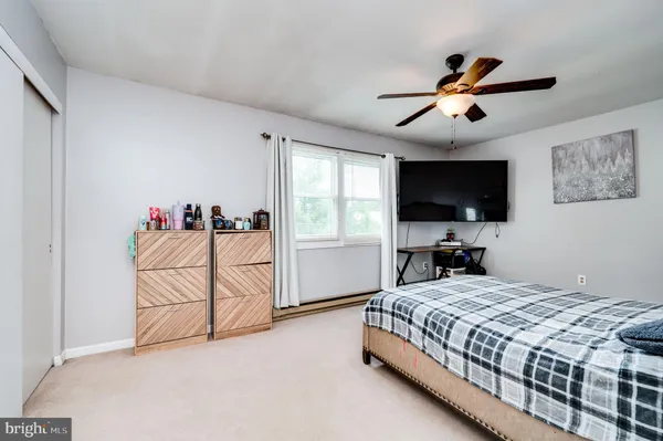 $250,000 | 564 East Linden Street, Fleetwood, PA 19522