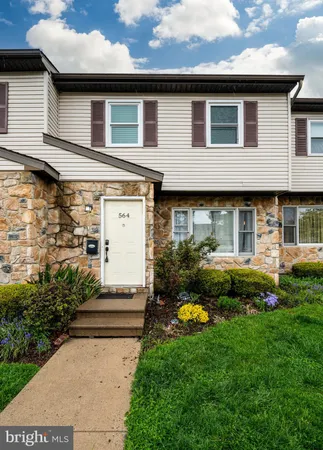 $250,000 | 564 East Linden Street, Fleetwood, PA 19522