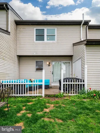 $250,000 | 564 East Linden Street, Fleetwood, PA 19522