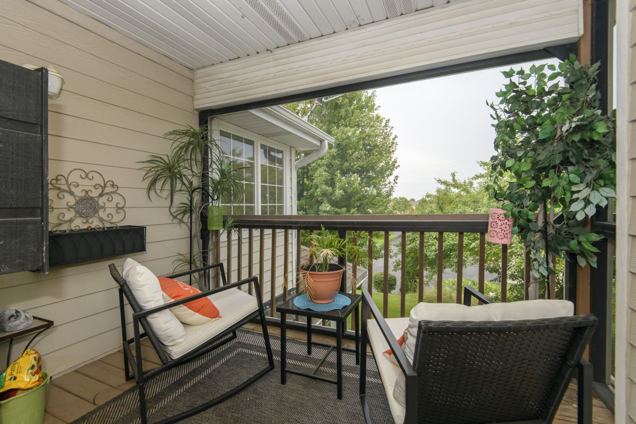 513 Lawson School Road, Unit 8 Delavan, WI 53115 - Photo 10 of 15 Screened In