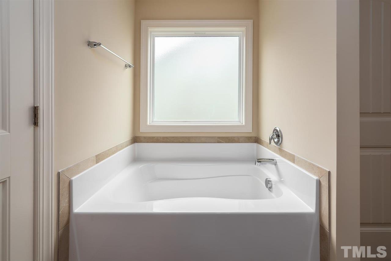 7204 Vanover Drive Raleigh, NC 27604 - Photo 8 of 13