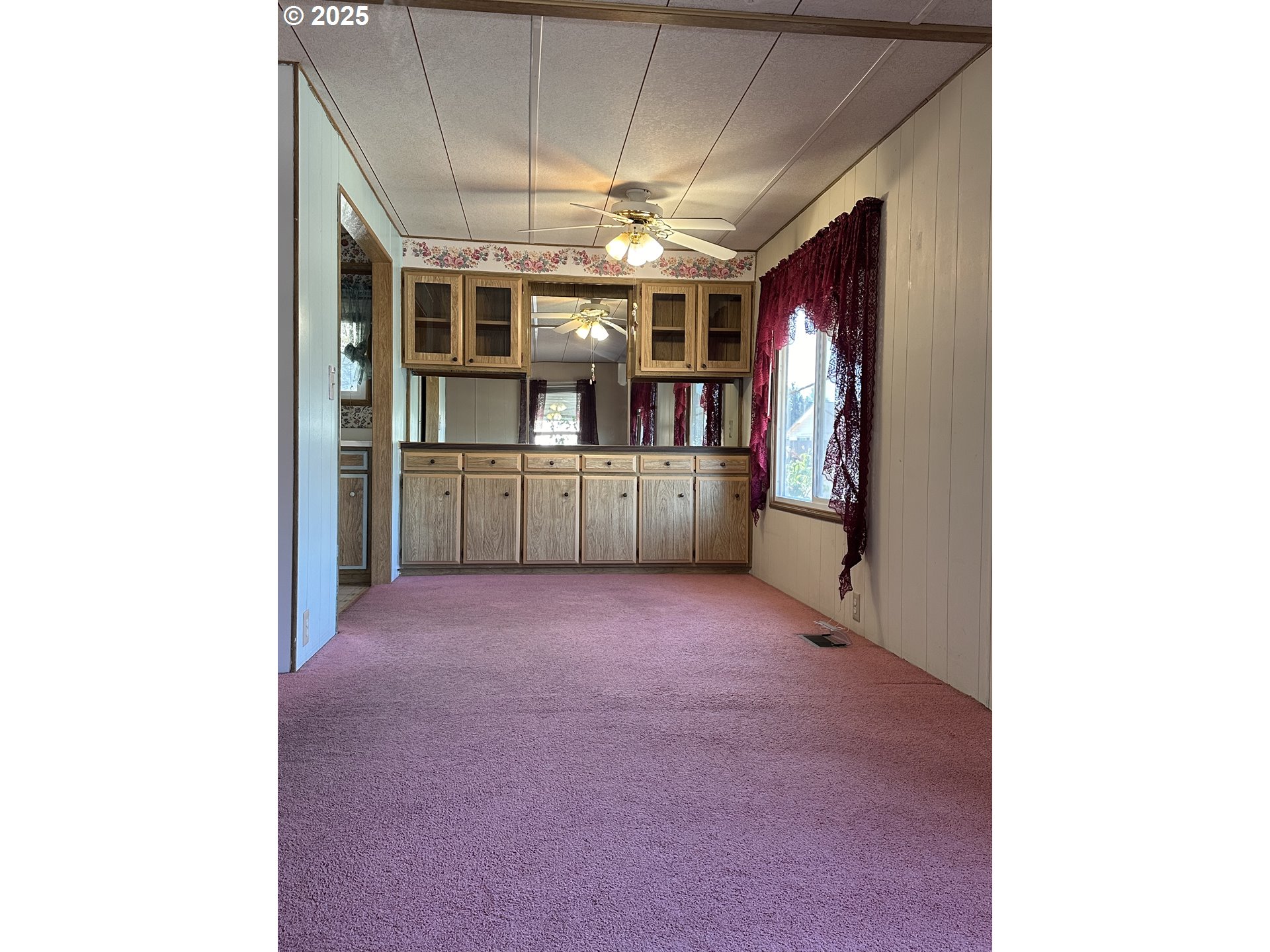3530 East Game Farm Road, Unit 21 Springfield, OR 97477 - Photo 5 of 17 Gallery Image 5
